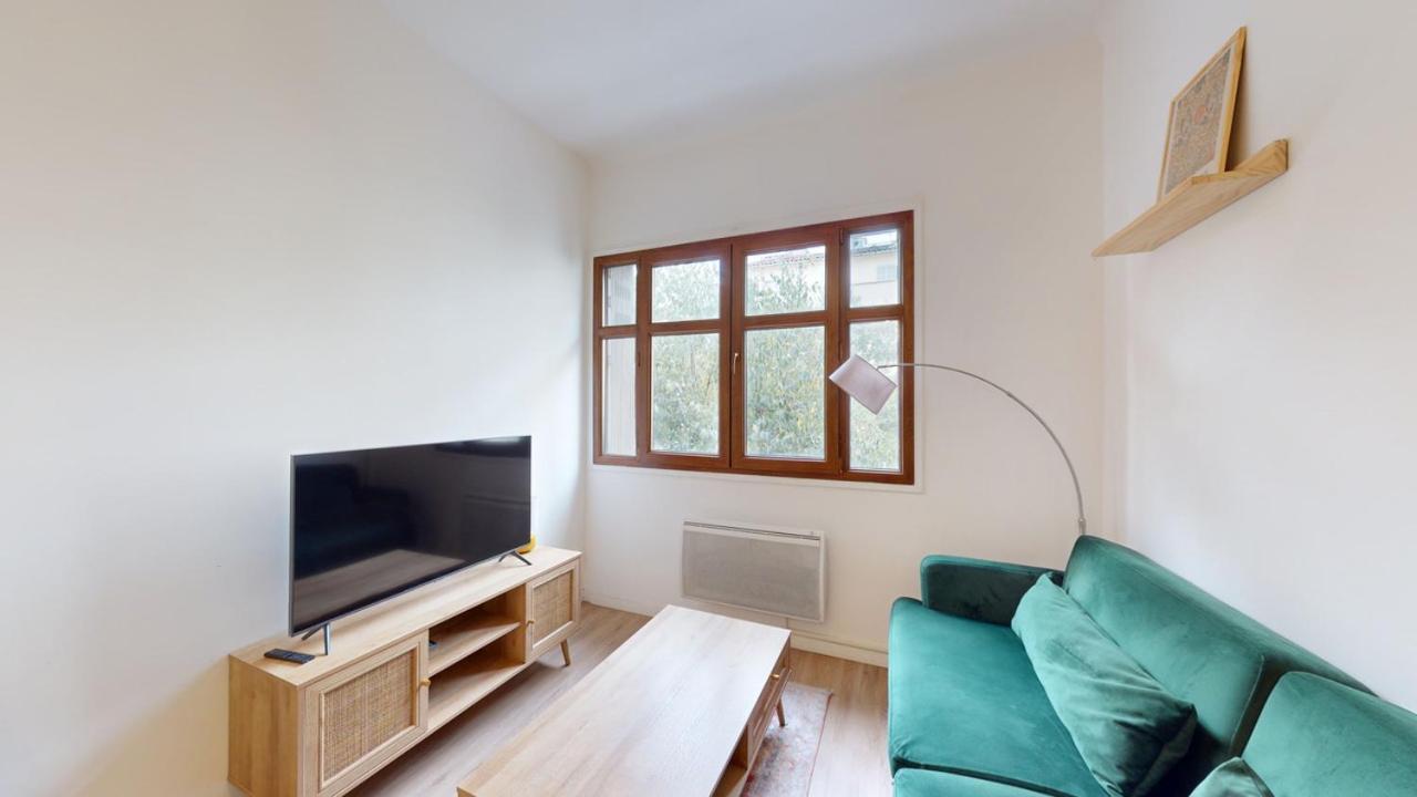 Apartment T3 Spacieux - Proche Gare - Entierement Renove
